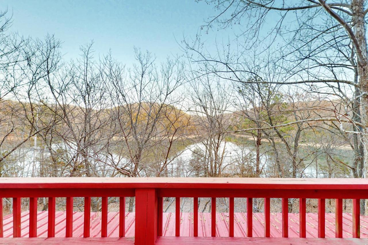 Lone Star Lake House 尤里卡斯普林斯 外观 照片